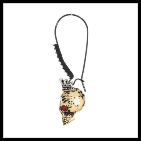 Betsey Johnson Skull Shepherd Hoop Drop Earrings - Picture 8 of 11